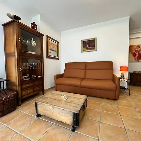 Apartman Le Calypso - De Standing - 100m De La